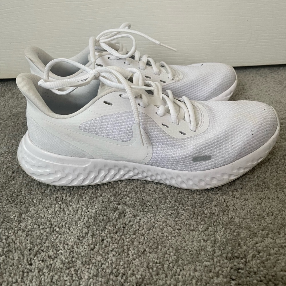 White Nike Revolution 5 Sneakers Size 8.5